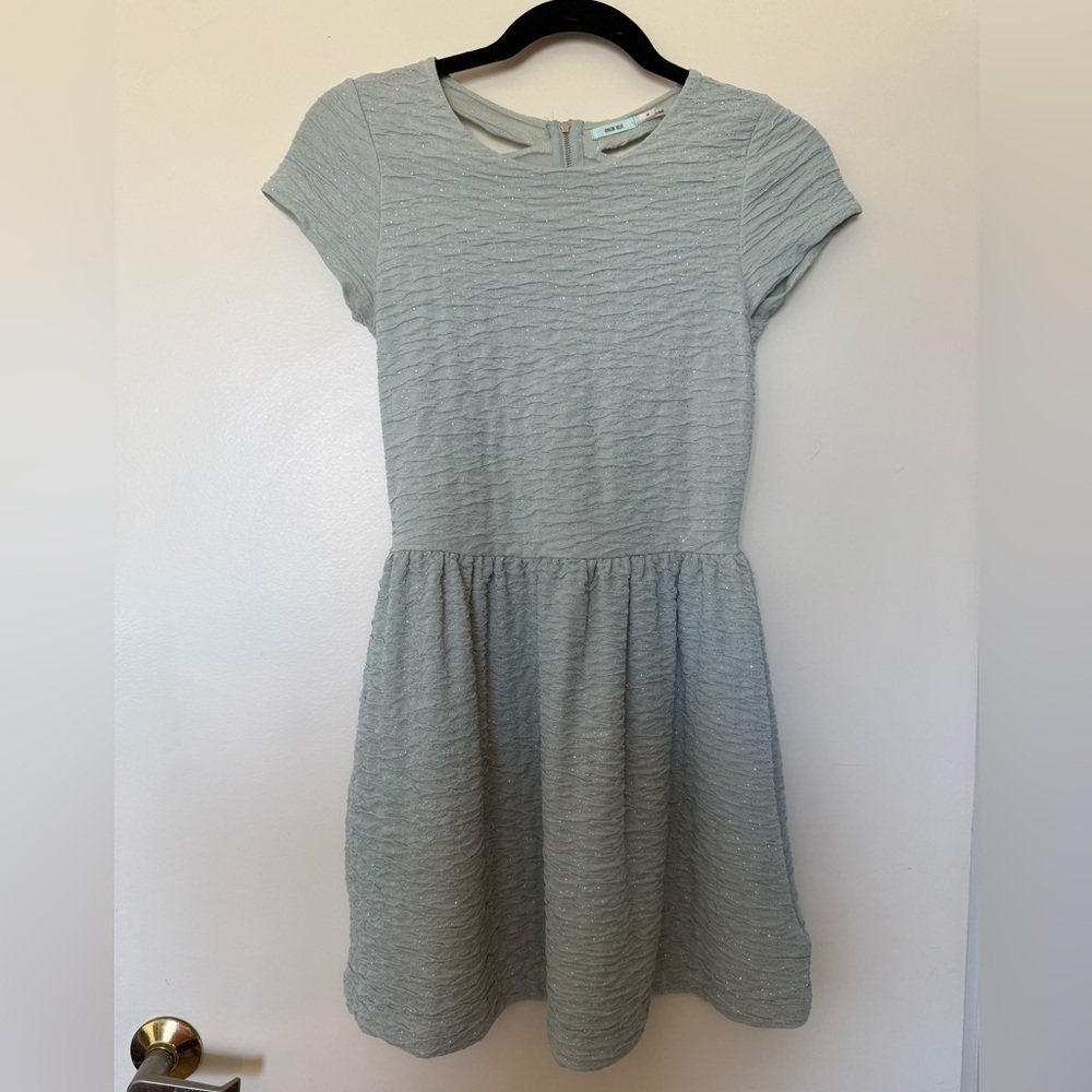 Kimchi Blue Cap Sleeve Mini Dress with Back Cutouts in Pastel Green Size M